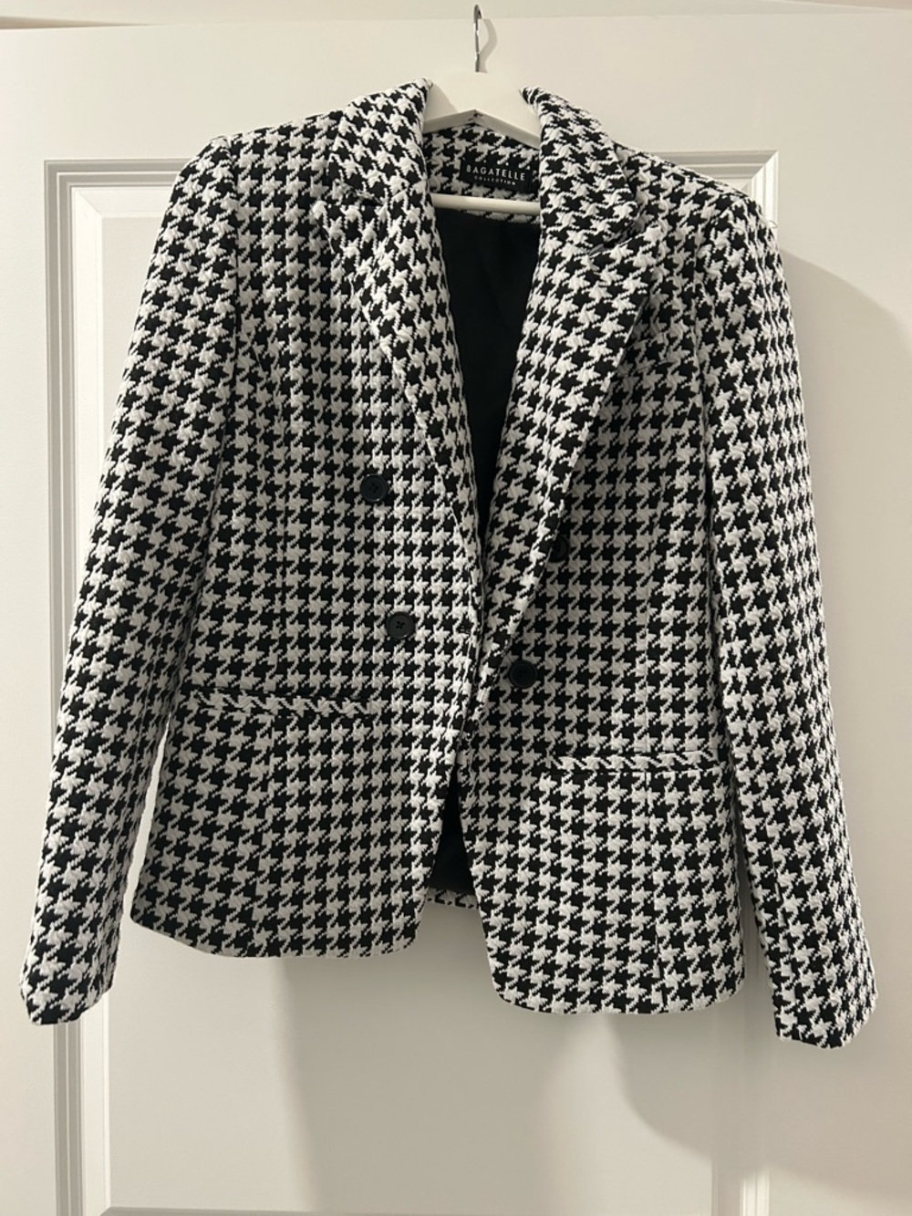 bagatelle Black and White Houndstooth Blazer
